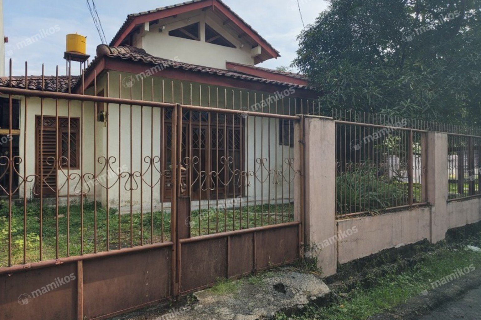 Rumah Sertifikat SHM 5 Kamar Tidur 3 Kamar Mandi Tanjung Duren Utara Jakarta Barat