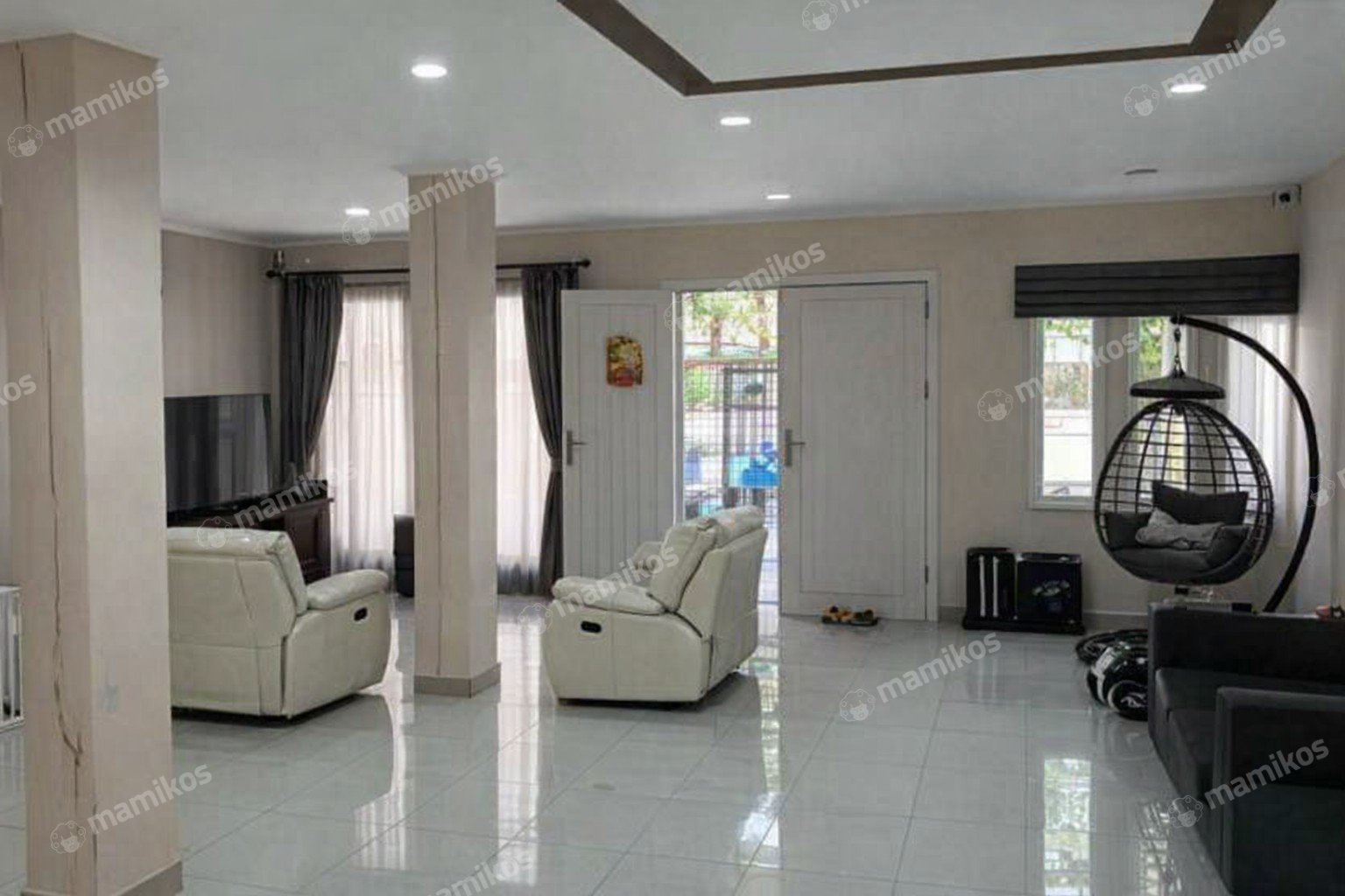 Rumah Sertifikat SHM 4 Kamar Tidur 3 Kamar Mandi Pantai Indah Kapuk Jakarta Utara