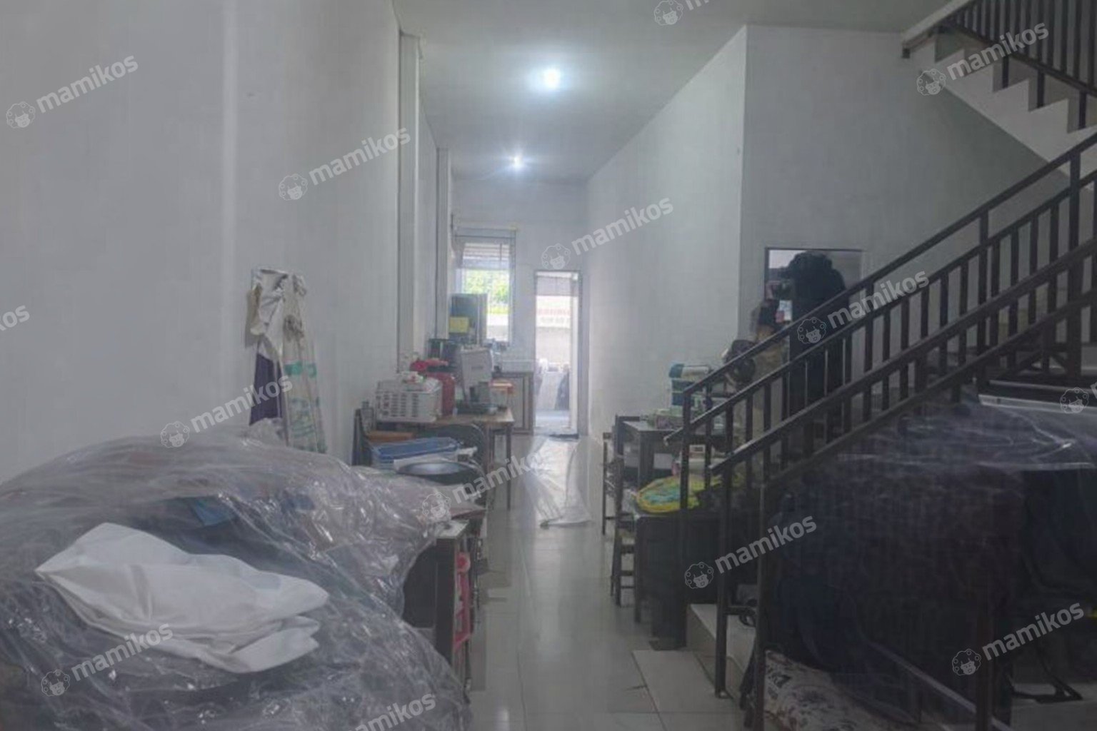 Rumah Sertifikat SHM 7 Kamar Tidur 3 Kamar Mandi Pulomas Jakarta Timur