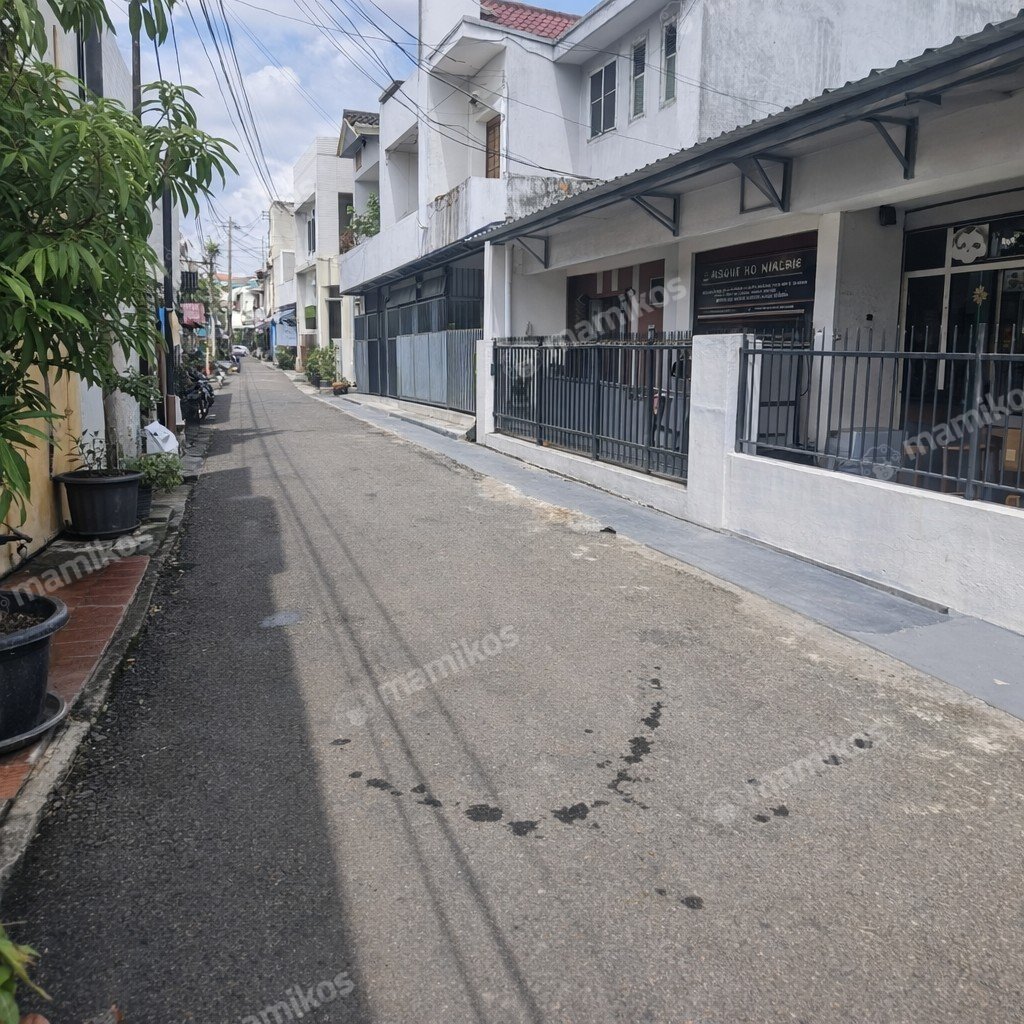 Rumah Sertifikat SHM 3 Kamar Tidur 2 Kamar Mandi Tomang Jakarta Barat - Photo 2