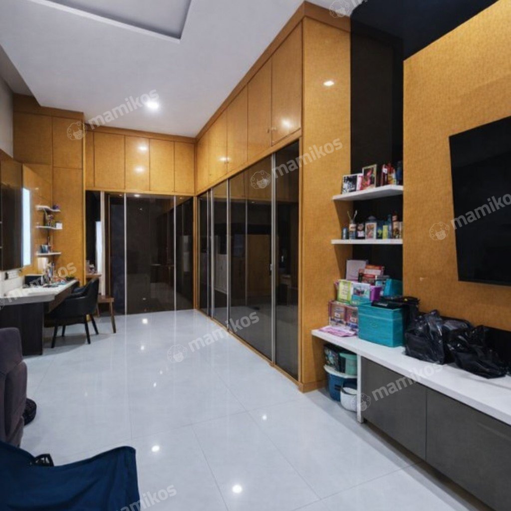 Rumah Sertifikat SHM 7 Kamar Tidur 8 Kamar Mandi Sunter Jakarta Utara - Photo 3