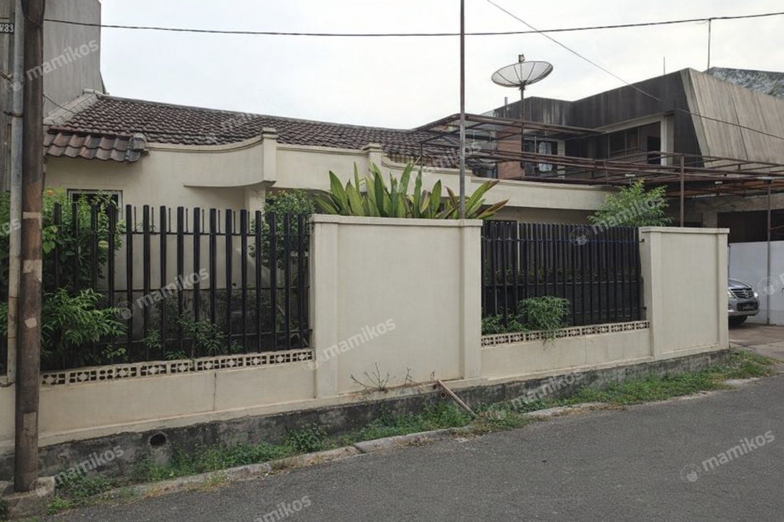 Rumah Sertifikat SHM 3 Kamar Tidur 2 Kamar Mandi Slipi Jakarta Barat