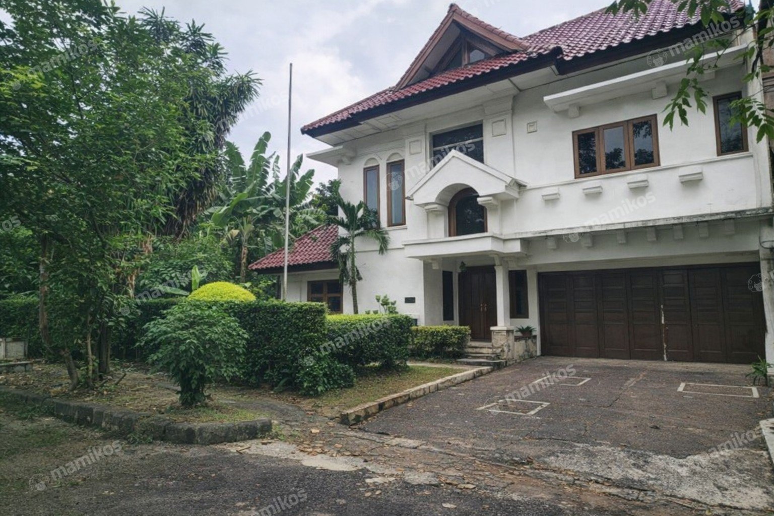 Rumah Sertifikat SHM 4 Kamar Tidur 3 Kamar Mandi Lebak Bulus Jakarta Selatan