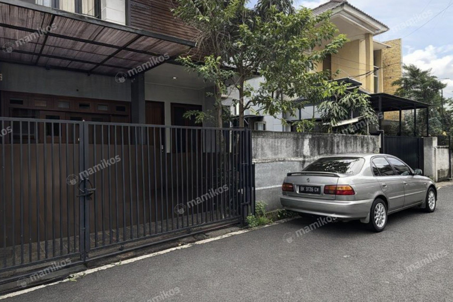 Rumah Sertifikat SHM 4 Kamar Tidur 3 Kamar Mandi Cilandak Jakarta Selatan