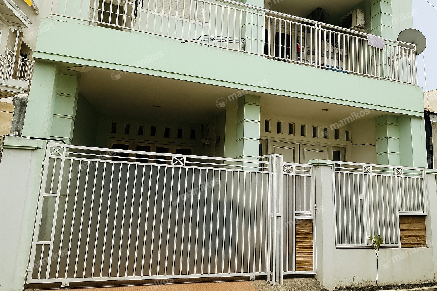 Rumah Sertifikat SHM 3 Kamar Tidur 2 Kamar Mandi Duren Sawit Jakarta Timur