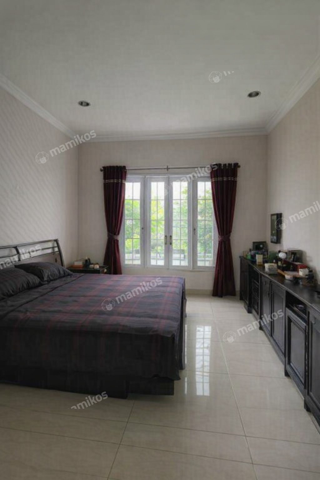 Rumah Sertifikat SHM 5 Kamar Tidur 5 Kamar Mandi Sunter Jakarta Utara - Photo 2