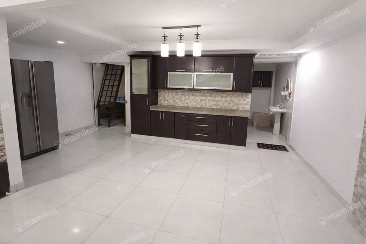 Rumah Sertifikat SHM 5 Kamar Tidur 5 Kamar Mandi Kelapa Gading Jakarta Utara