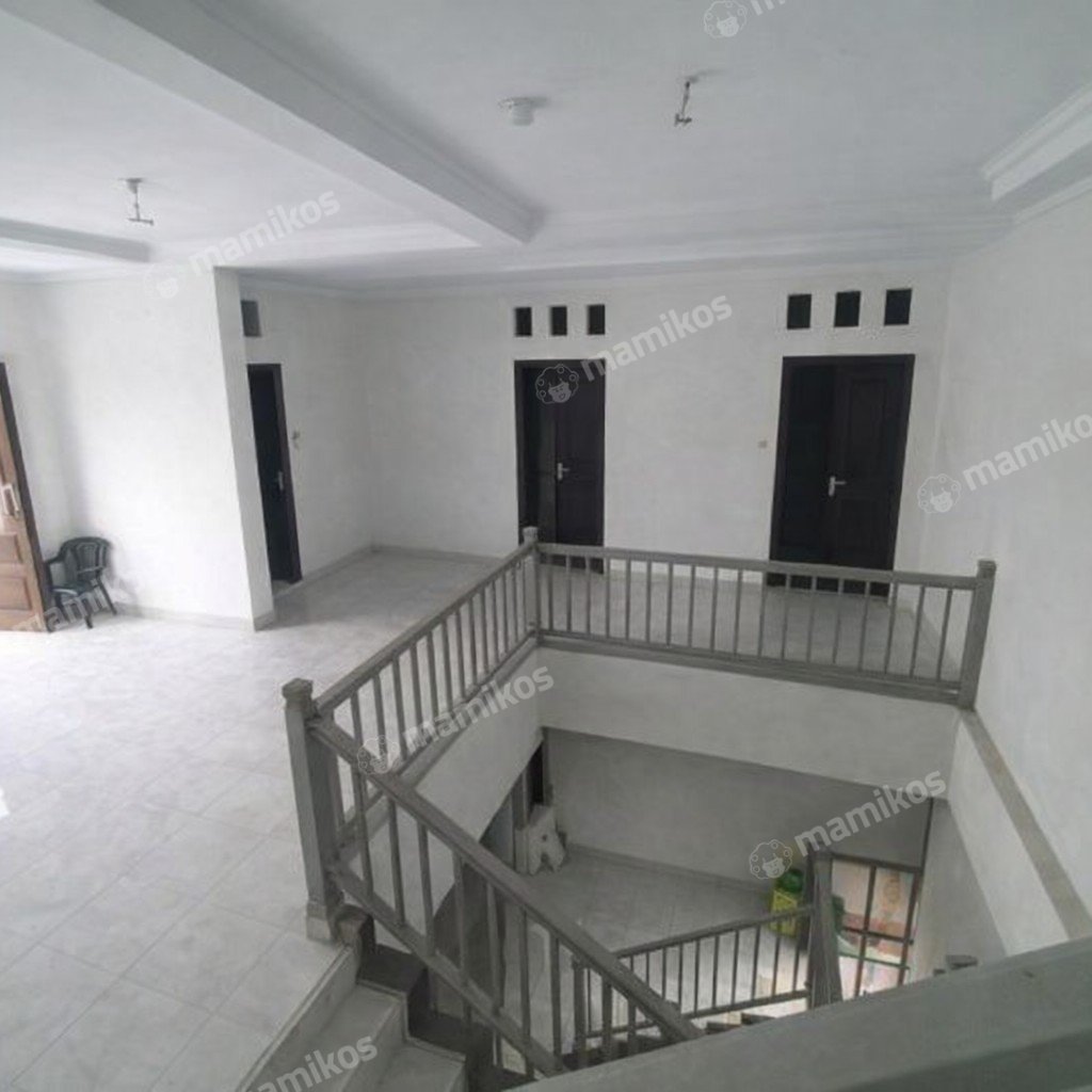 Rumah Sertifikat SHM 4 Kamar Tidur 3 Kamar Mandi Duren Sawit Jakarta Timur - Photo 3