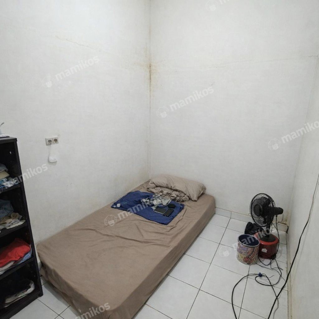 Rumah Sertifikat PPJB 2 Kamar Tidur 2 Kamar Mandi Semanan Jakarta Barat - Photo 3