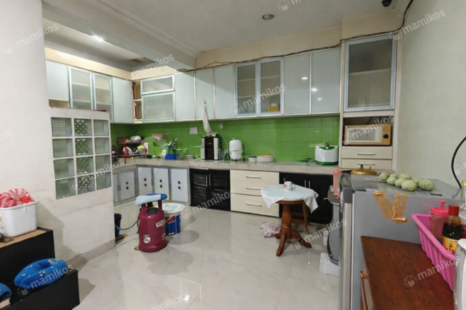 Rumah Sertifikat SHM 12 Kamar Tidur 12 Kamar Mandi Sunter Jakarta Utara
