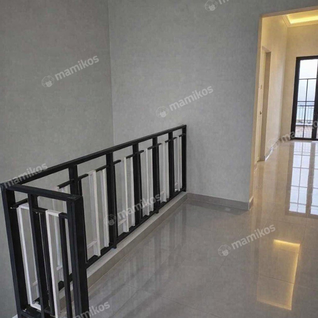 Rumah Sertifikat SHM 3 Kamar Tidur 3 Kamar Mandi Taman Ratu Jakarta Barat - Photo 2