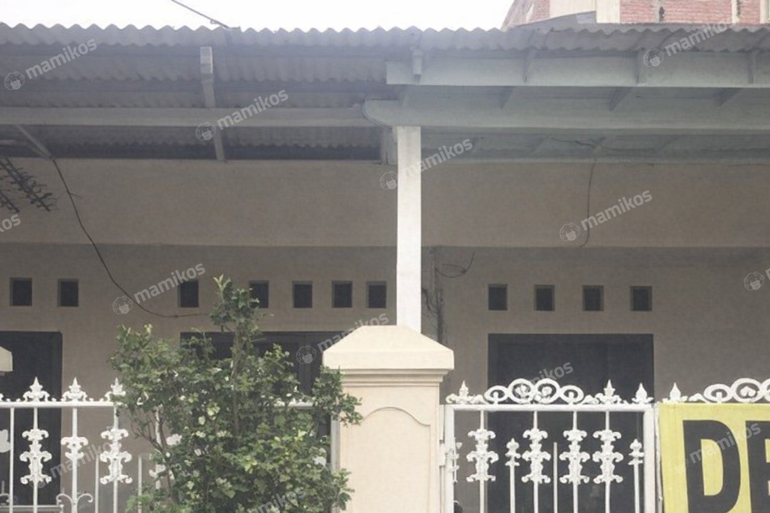 Rumah 3 Kamar Tidur 2 Kamar Mandi 1 Lantai Bojong Indah Jakarta Barat