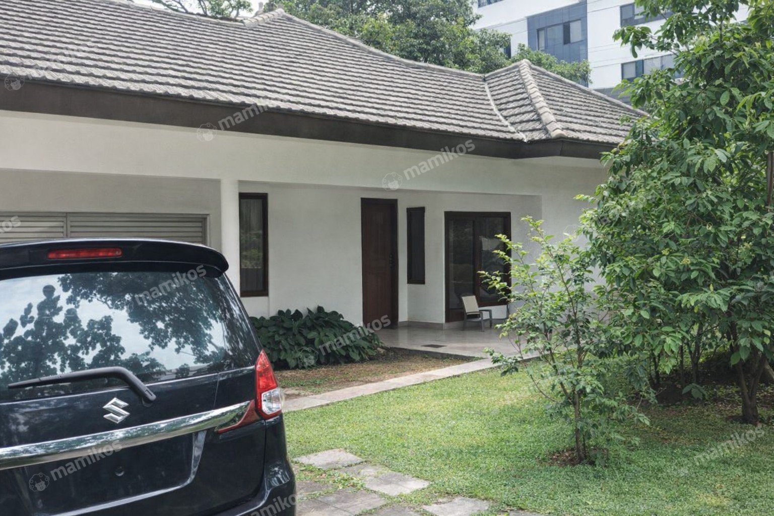 Rumah Sertifikat SHM 5 Kamar Tidur 4 Kamar Mandi Cilandak Jakarta Selatan - Photo 2