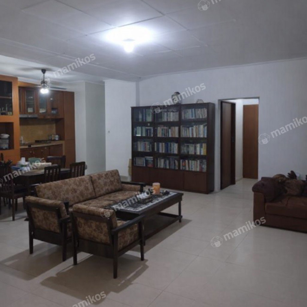 Rumah Sertifikat SHM 5 Kamar Tidur 4 Kamar Mandi Cilandak Jakarta Selatan - Photo 4