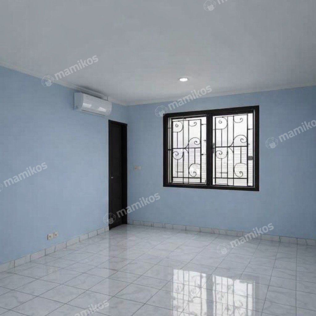 Rumah Sertifikat SHM 4 Kamar Tidur 3 Kamar Mandi Daan Mogot Jakarta Barat - Photo 5