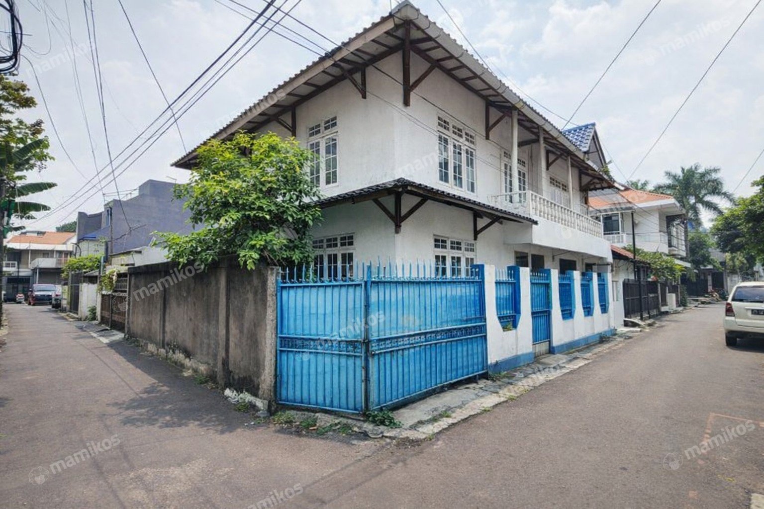 Rumah Sertifikat SHM 5 Kamar Tidur 3 Kamar Mandi Slipi Jakarta Barat