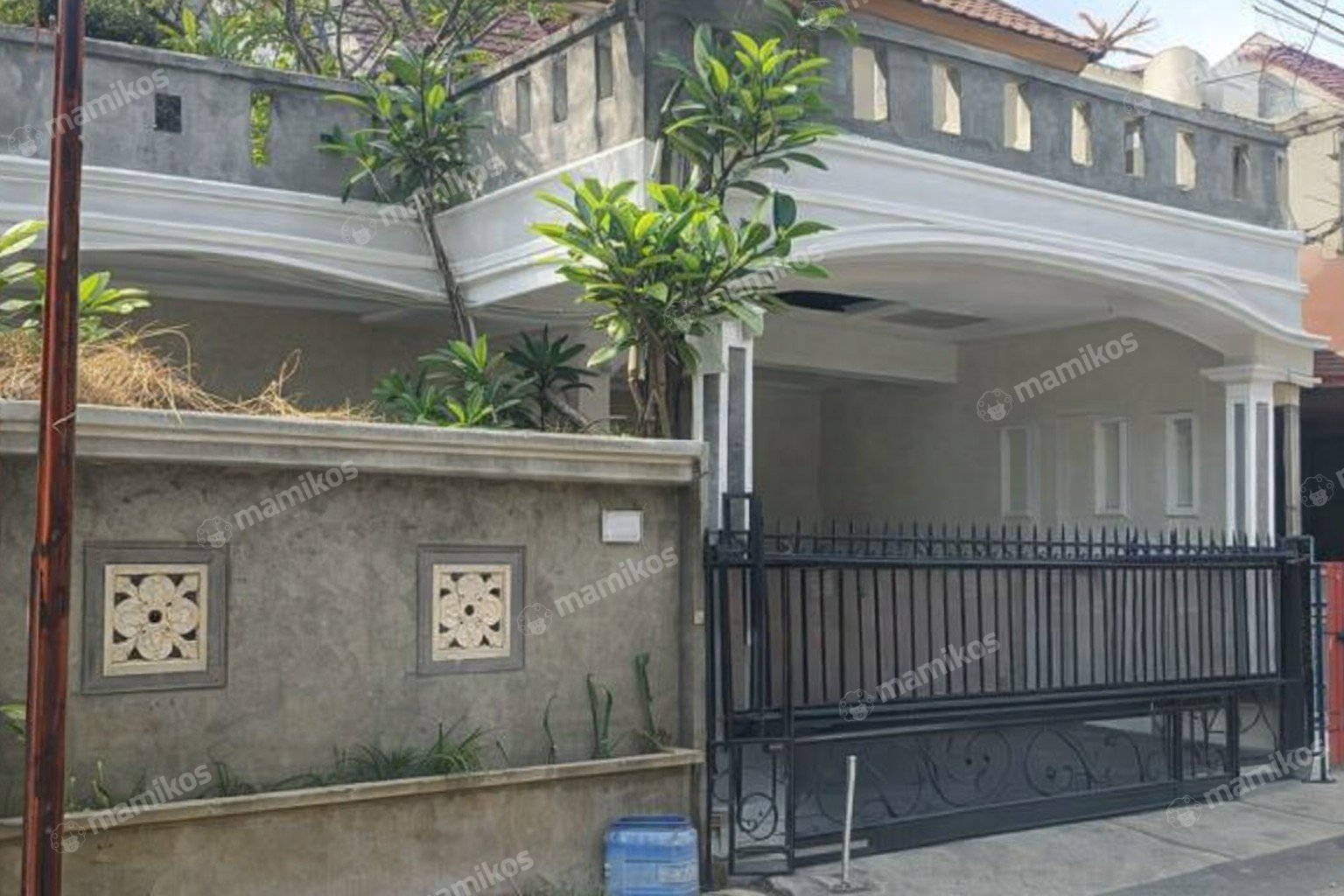 Rumah Sertifikat SHM 5 Kamar Tidur 3 Kamar Mandi Duren Sawit Jakarta Timur