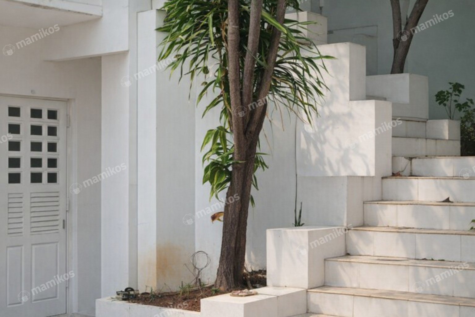 Rumah Sertifikat SHM 2 Kamar Tidur 2 Kamar Mandi Pondok Indah Jakarta Selatan