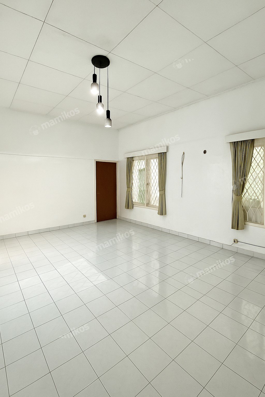 Rumah Sertifikat SHM 7 Kamar Tidur 3 Kamar Mandi Senopati Jakarta Selatan - Photo 4