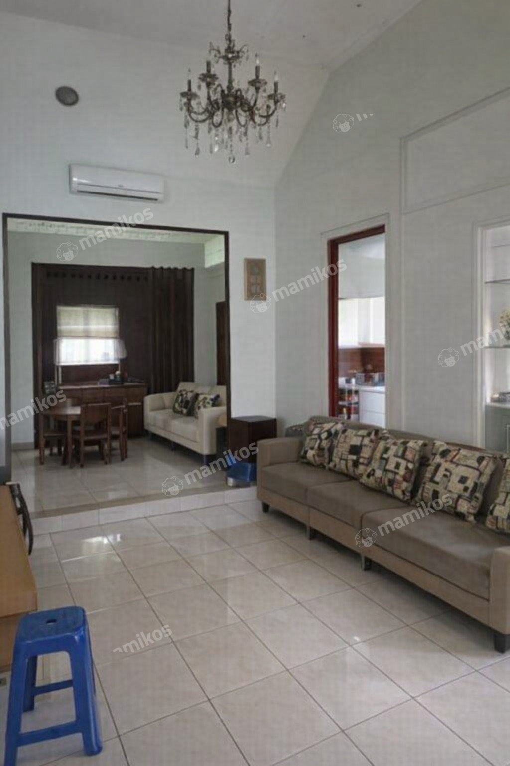 Rumah Sertifikat SHM 3 Kamar Tidur 2 Kamar Mandi Citra Garden Jakarta Barat - Photo 4