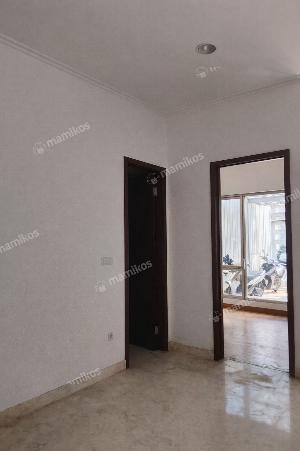 Rumah 3 Kamar Tidur 3 Kamar Mandi 2 Lantai Golf Island Jakarta Utara - Photo 4