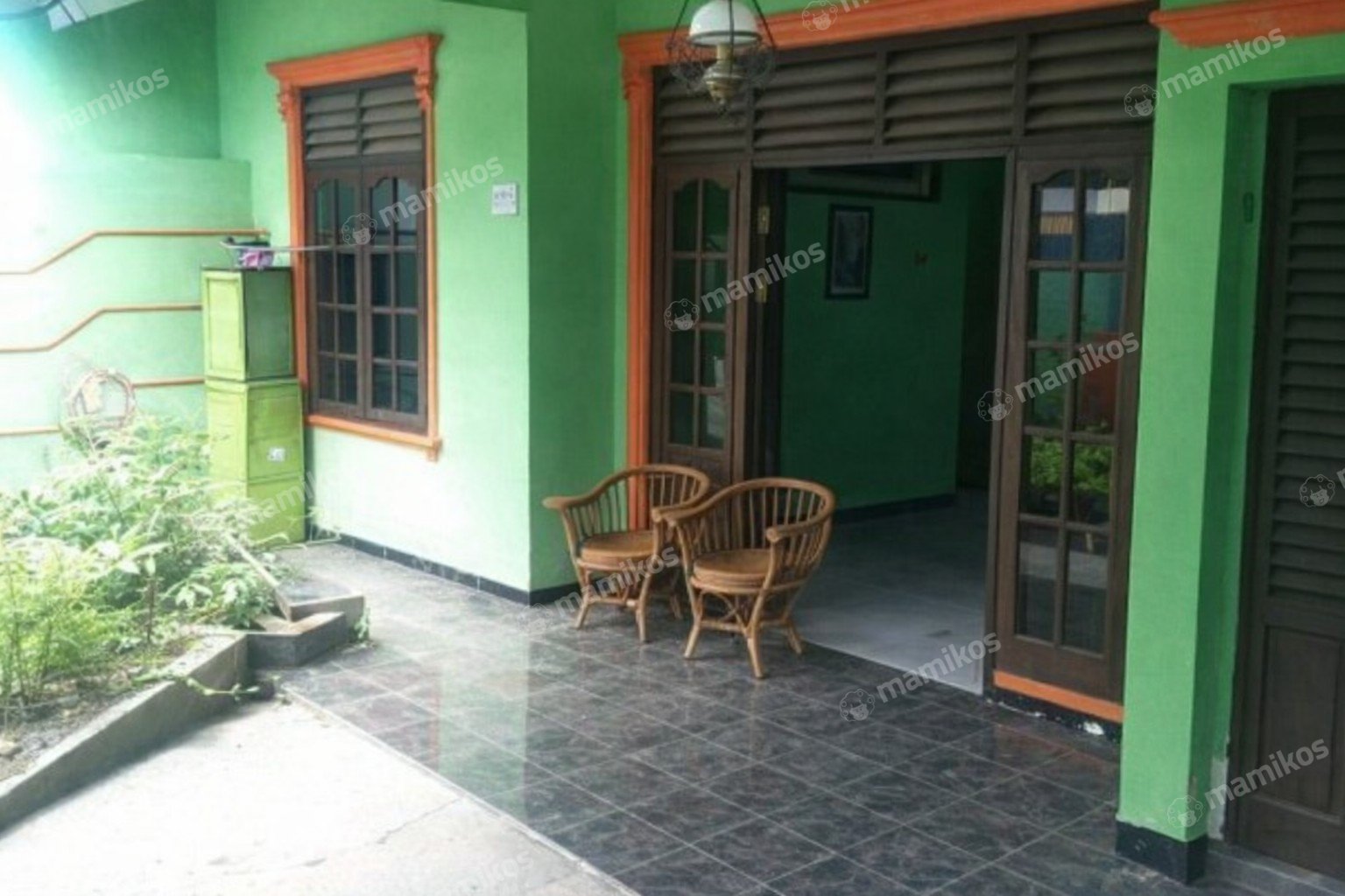 Rumah Sertifikat SHM 5 Kamar Tidur 3 Kamar Mandi Kramat Jati Jakarta Timur
