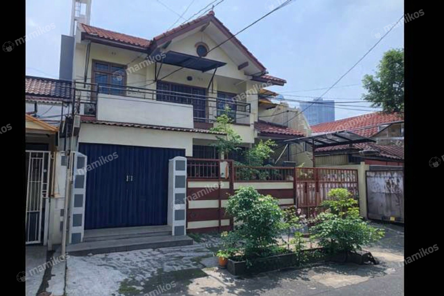 Rumah Sertifikat SHM 8 Kamar Tidur 4 Kamar Mandi Slipi Jakarta Barat