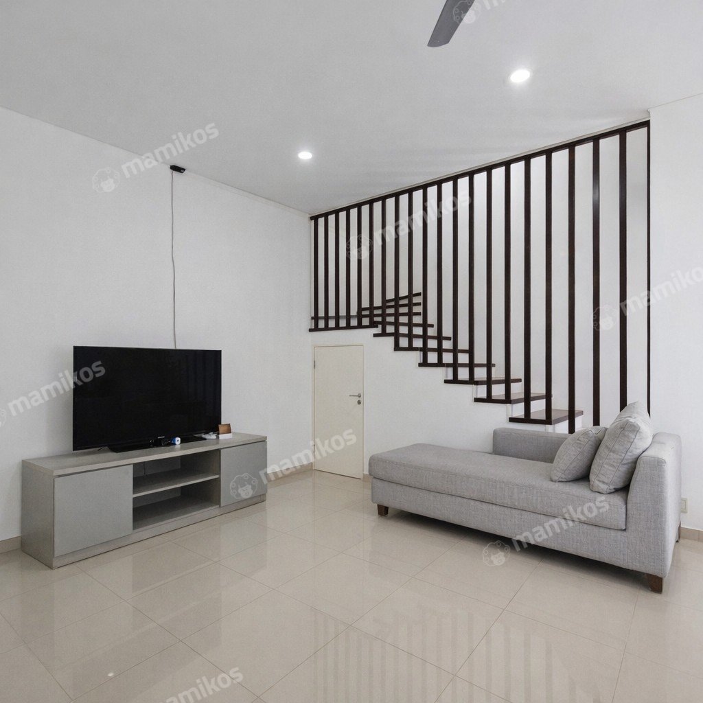 Rumah Sertifikat SHM 4 Kamar Tidur 4 Kamar Mandi Lebak Bulus Jakarta Selatan - Photo 2