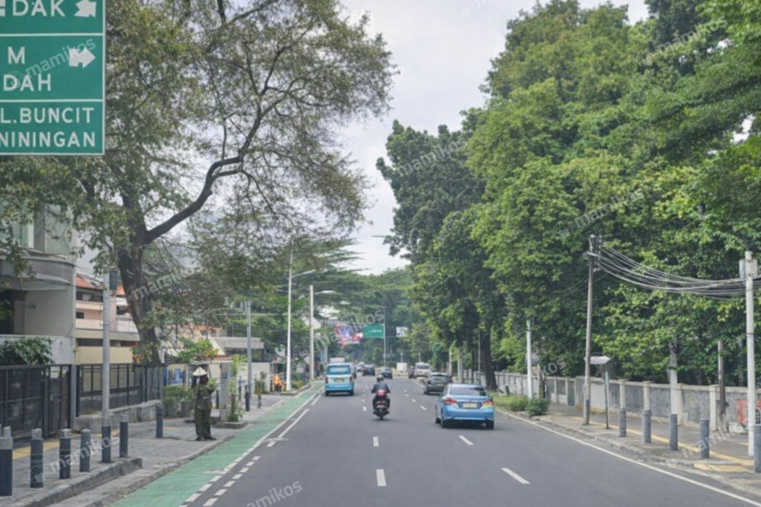 Rumah Sertifikat SHM 5 Kamar Tidur 6 Kamar Mandi Senopati Jakarta Selatan