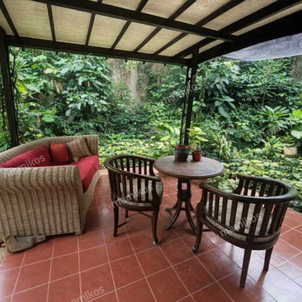 Rumah Sertifikat HGB 6 Kamar Tidur 4 Kamar Mandi Pulomas Jakarta Timur - Photo 2