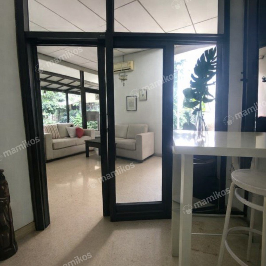 Rumah Sertifikat HGB 6 Kamar Tidur 4 Kamar Mandi Pulomas Jakarta Timur - Photo 3