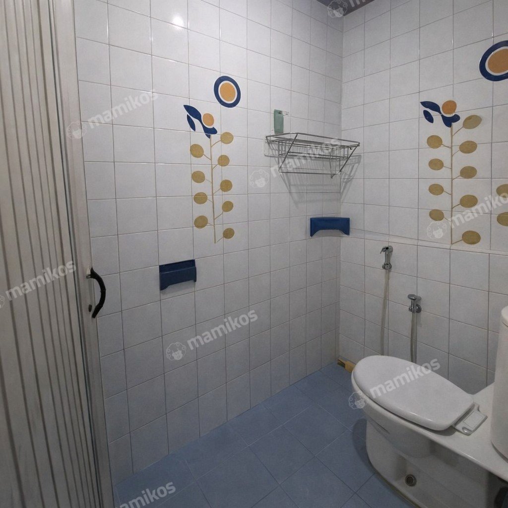 Rumah Sertifikat SHM 5 Kamar Tidur 3 Kamar Mandi Tanjung Duren Jakarta Barat - Photo 2