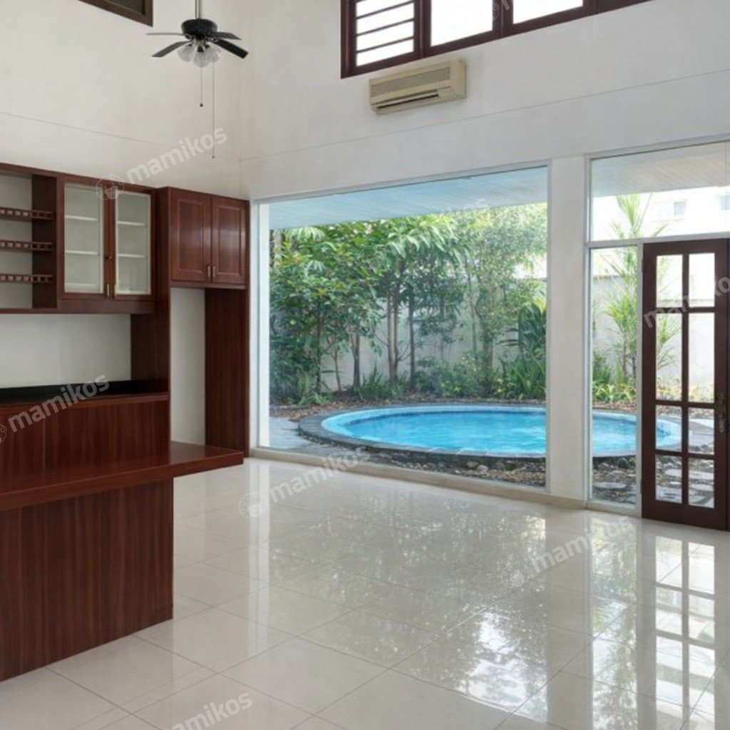 Rumah Sertifikat SHM 6 Kamar Tidur 5 Kamar Mandi Pondok Indah Jakarta Selatan - Photo 3