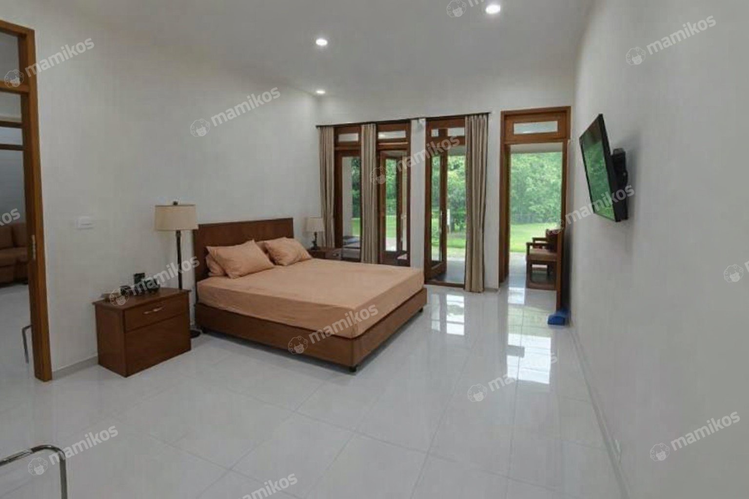 Rumah Sertifikat SHM 4 Kamar Tidur 4 Kamar Mandi Kebayoran Lama Jakarta Selatan - Photo 3
