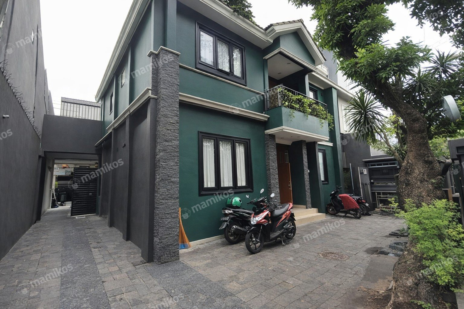Rumah Sertifikat SHM 3 Kamar Tidur 4 Kamar Mandi Cipete Jakarta Selatan