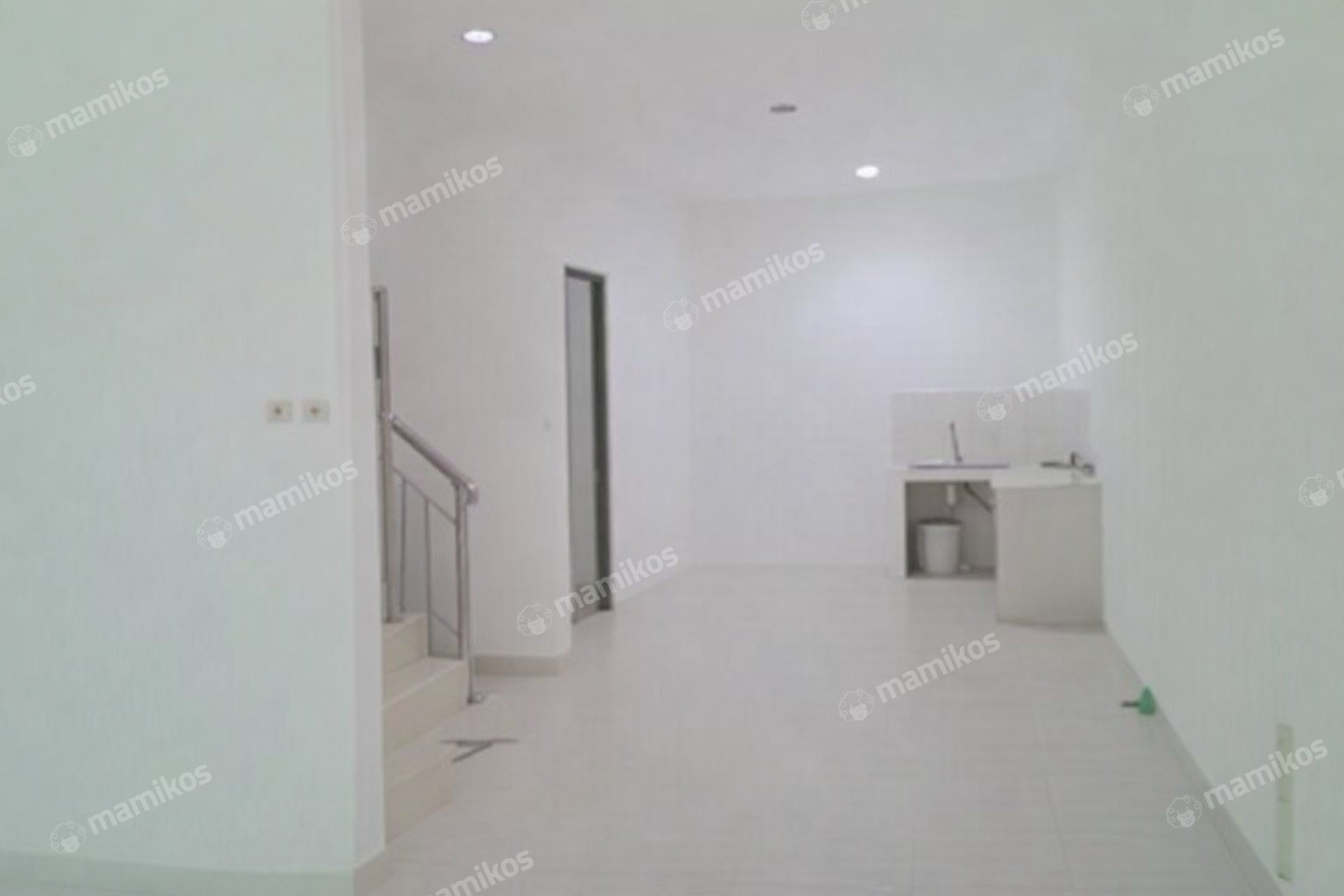 Rumah Sertifikat SHM 4 Kamar Tidur 3 Kamar Mandi Citra Garden Jakarta Barat - Photo 5
