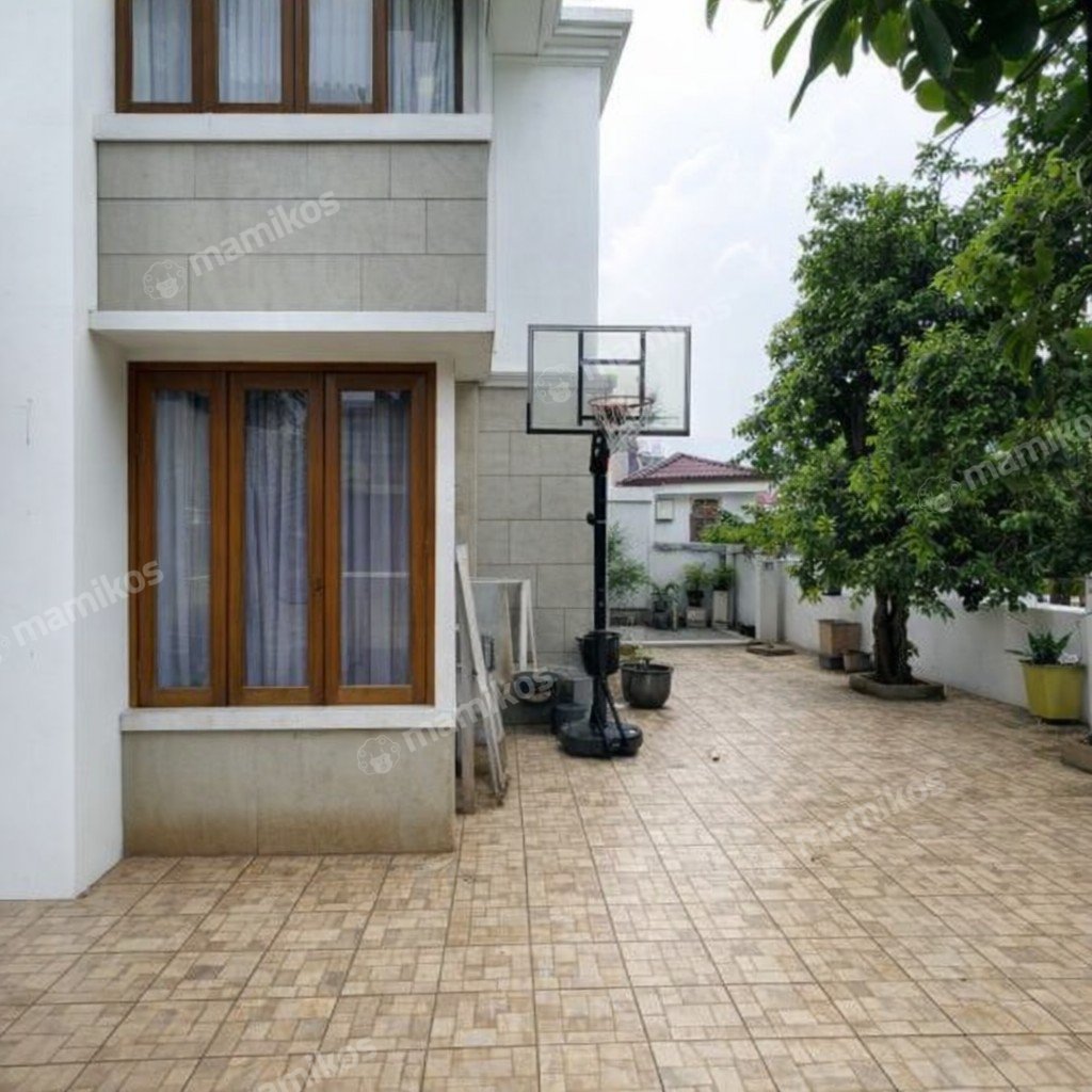 Rumah Sertifikat SHM 7 Kamar Tidur 6 Kamar Mandi Sunrise Garden Jakarta Barat - Photo 3