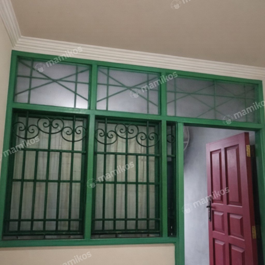 Rumah Sertifikat SHM 3 Kamar Tidur 2 Kamar Mandi Tanjung Duren Jakarta Barat - Photo 4