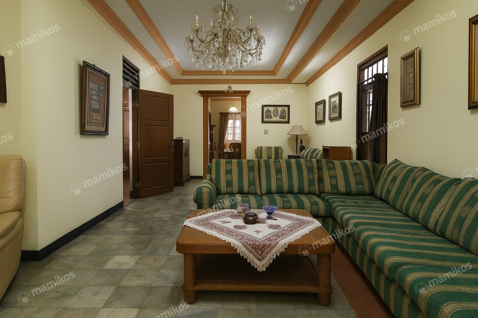 Rumah Sertifikat SHM 7 Kamar Tidur 4 Kamar Mandi Utan Kayu Jakarta Timur - Photo 2