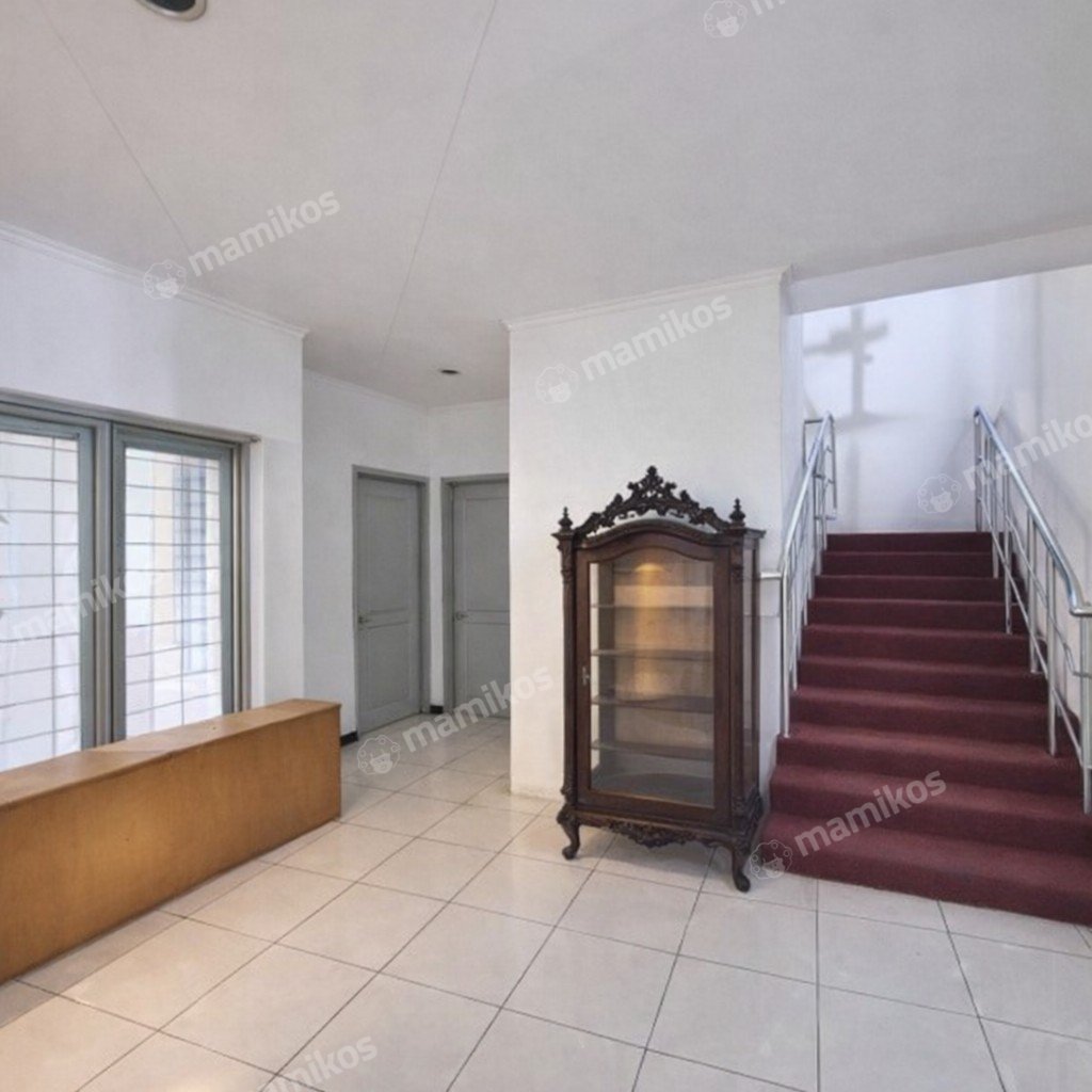 Rumah Sertifikat SHM 4 Kamar Tidur 3 Kamar Mandi Pondok Indah Jakarta Selatan - Photo 2