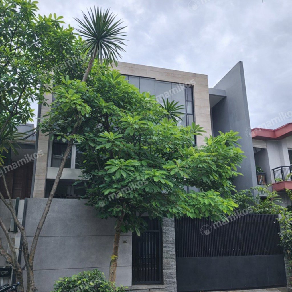 Rumah Sertifikat SHM 3 Kamar Tidur 3 Kamar Mandi Permata Buana Jakarta Barat - Photo 2