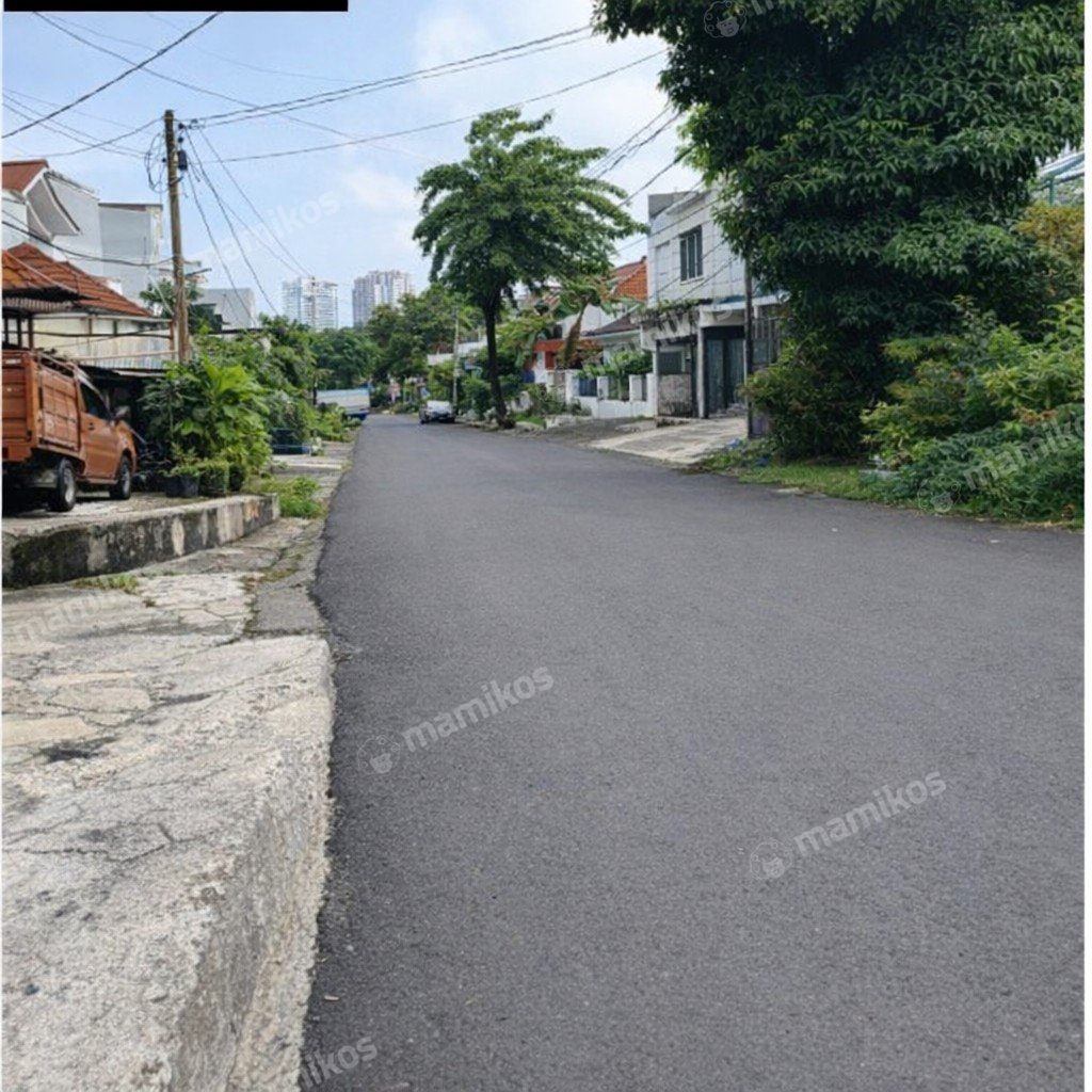 Rumah Sertifikat SHM 4 Kamar Tidur 4 Kamar Mandi Tanjung Duren Jakarta Barat - Photo 4