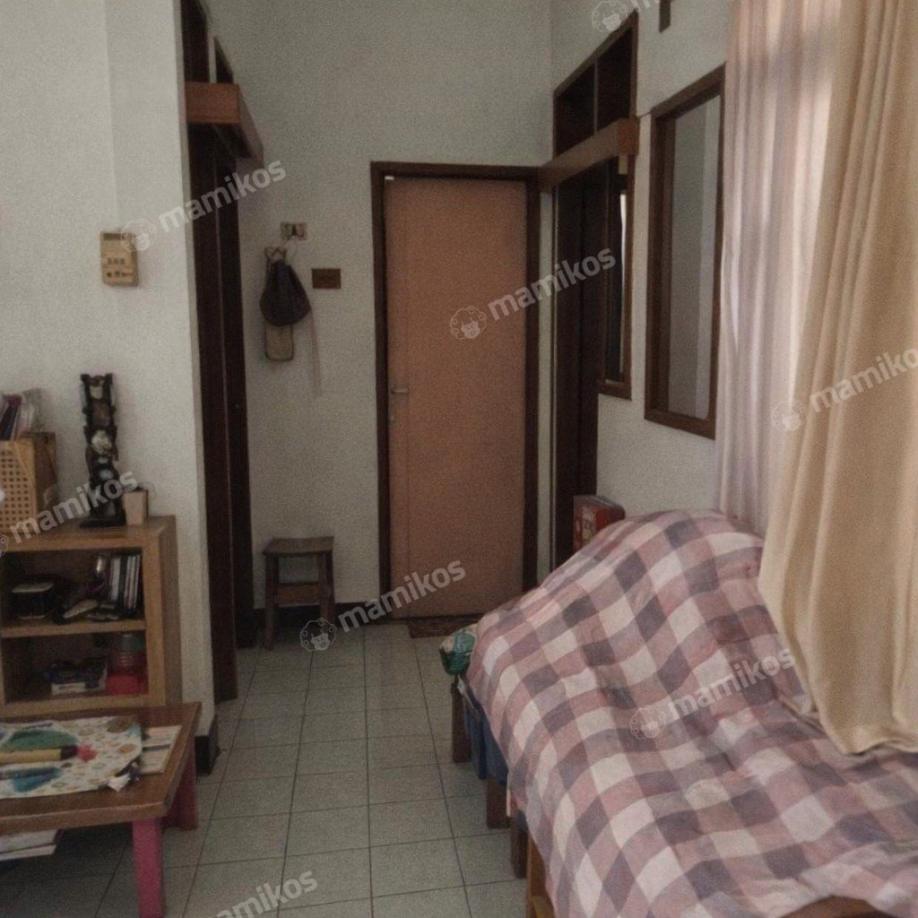 Rumah Sertifikat SHM 4 Kamar Tidur 2 Kamar Mandi Kembangan Jakarta Barat - Photo 5