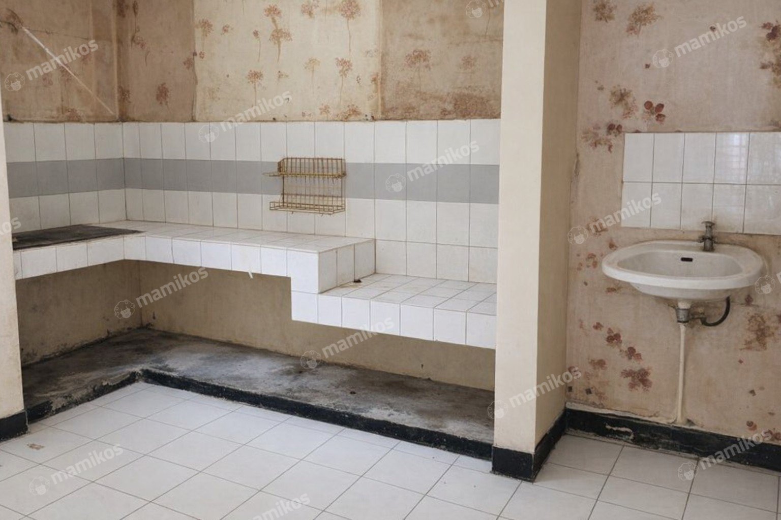 Rumah Sertifikat SHM 2 Kamar Tidur 2 Kamar Mandi Citra Garden Jakarta Barat