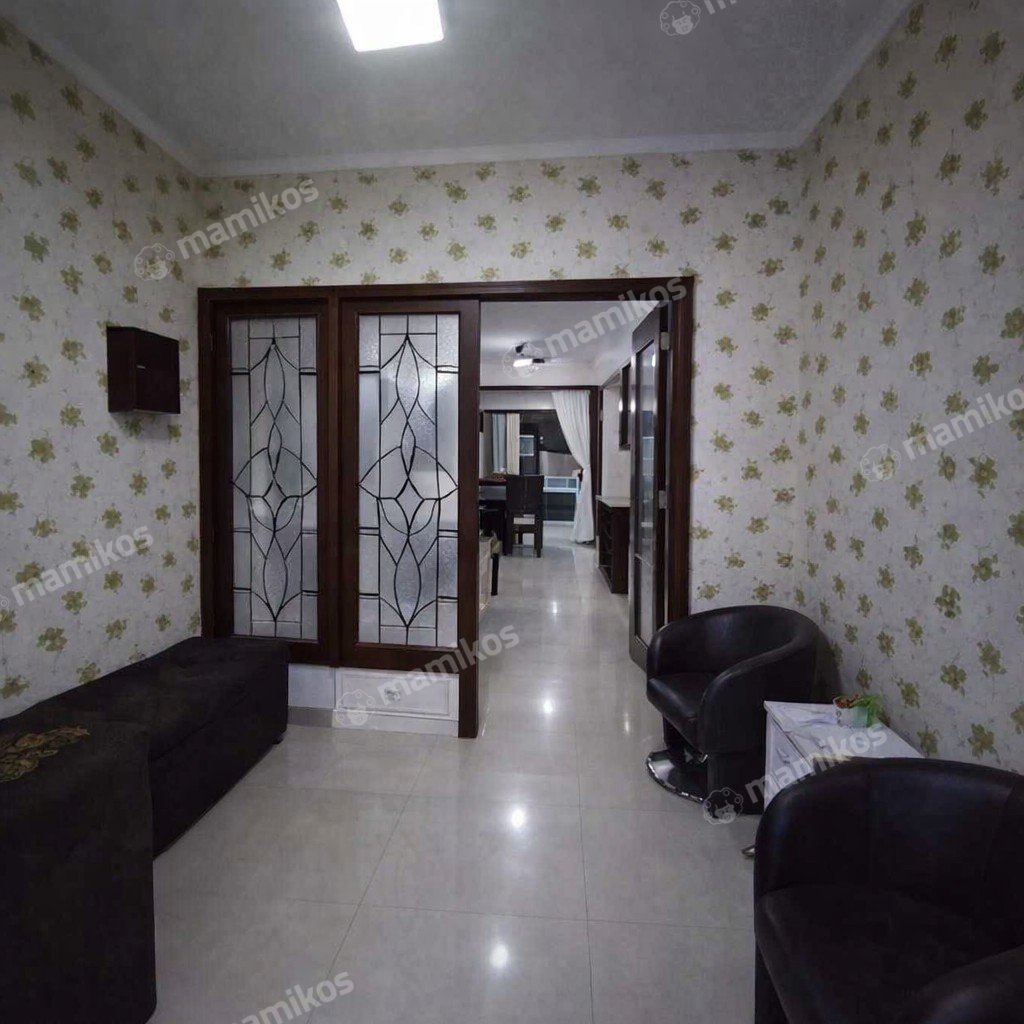 Rumah Sertifikat SHM 3 Kamar Tidur 3 Kamar Mandi Jatinegara Jakarta Timur - Photo 2