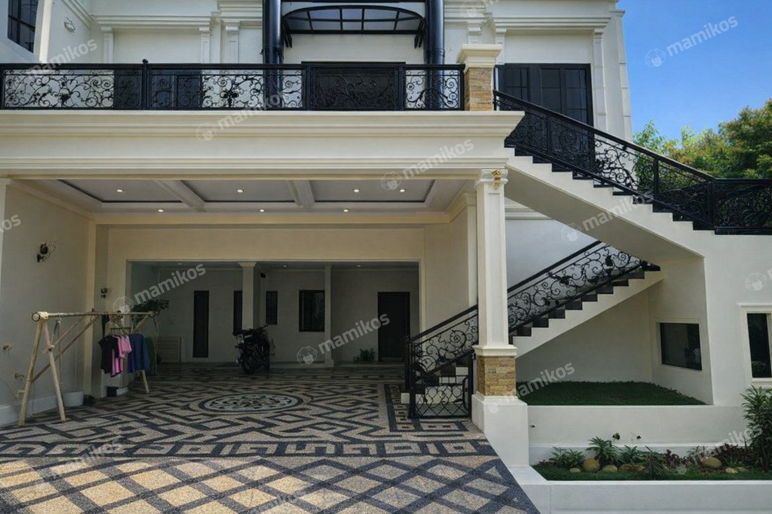 Rumah Sertifikat SHM 4 Kamar Tidur 5 Kamar Mandi Kemang Jakarta Selatan