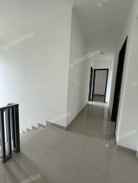 Rumah 4 Kamar Tidur 4 Kamar Mandi 2 Lantai Pantai Indah Kapuk Jakarta Utara - Photo 3
