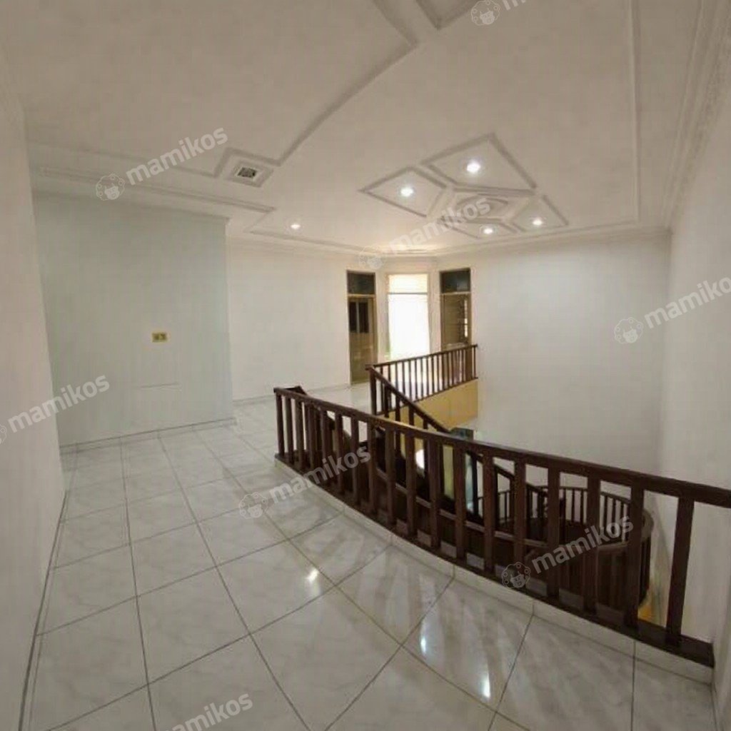 Rumah Sertifikat SHM 6 Kamar Tidur 5 Kamar Mandi Kapuk Muara Jakarta Utara - Photo 3