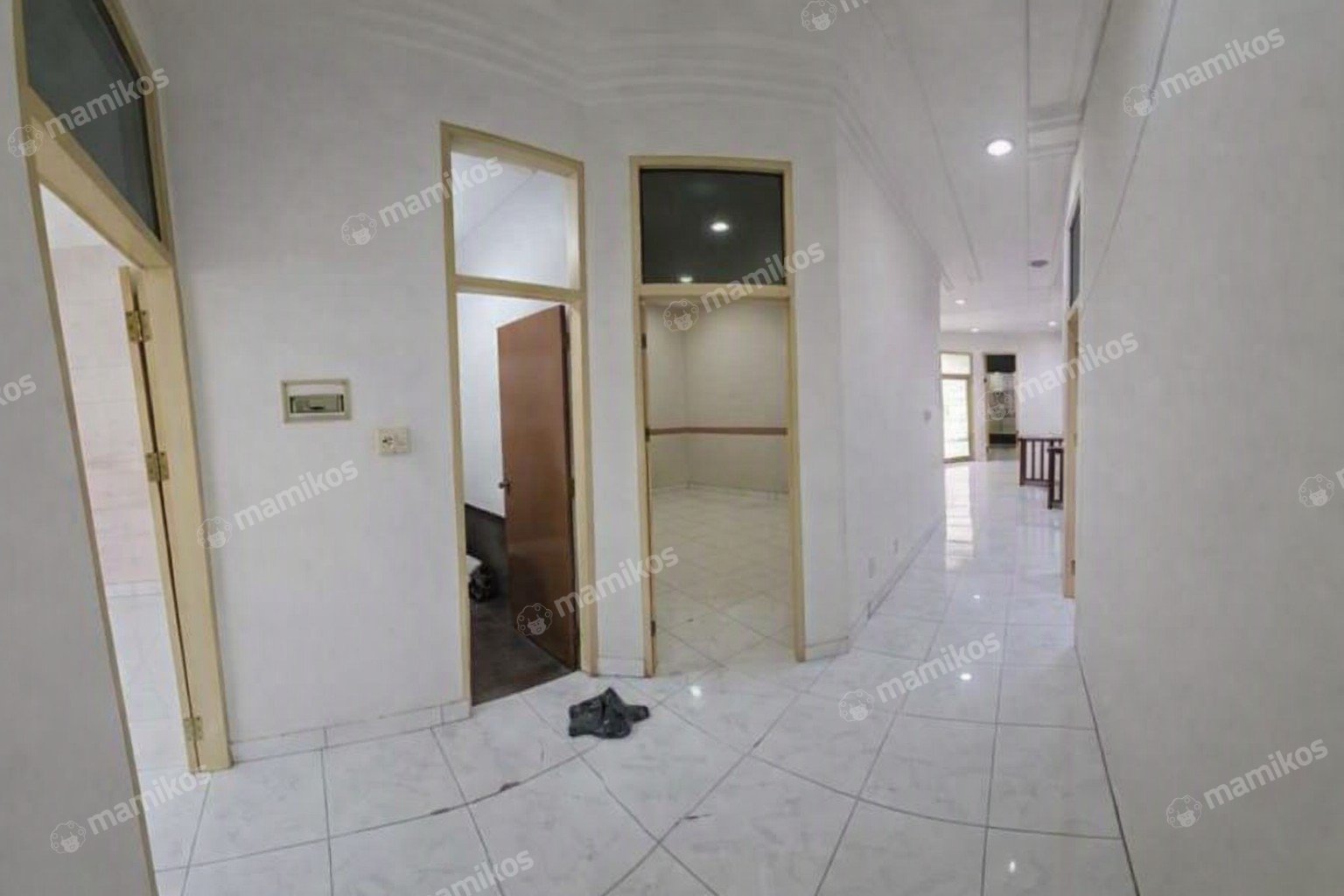 Rumah Sertifikat SHM 6 Kamar Tidur 5 Kamar Mandi Kapuk Muara Jakarta Utara - Photo 5