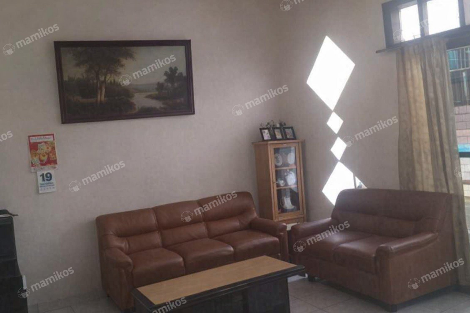 Rumah Sertifikat SHM 6 Kamar Tidur 3 Kamar Mandi Angke Jakarta Barat